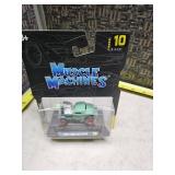 1933 Ford 3W Coupe Muscle Machines Diecast Model