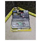 1933 Ford 3W Coupe Muscle Machines Diecast Model