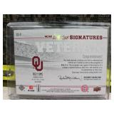 2010 NCAA Sweet Spot Billy Sims Oklahoma Signed Mini Helmet Card
