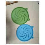 2Pcs Silicone Slow Feeder Cat Bowl,Puzzle Feeder,Interactive Toys,Slow Feeding cat Bowl Suitable for All Dry and Wet Foods,Easy to Clean Silicone Bowls (Green and Blue)