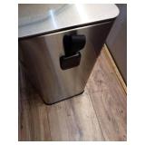 Metal Trashbin