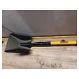 49 in. Fiberglass Handle Transfer Shovel