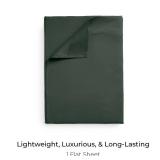 Mellanni California King Size Flat Sheet - Iconic Collection Bedding - Hotel Luxury, Extra Soft, Cooling - Wrinkle, Fade, Stain Resistant - 1 Flat Sheet Only (Cal King, Emerald Green)