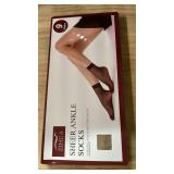 ZIHUA 9 Pairs Ankle Sheer Socks for Women 20 Denier Nylon Ladies Socks (One Size, Black+Nude)