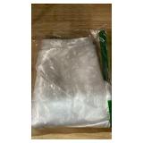 MRJ 70 Inch Round White Tablecloth Stain and Wrinkle Resistant Washable Polyester Table Cloth for Restaurant Hotel Wedding