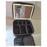 Travel Makeup Bag with LED Lighted Make up Case with Mirror 3 Color Setting Cosmetic Makeup Box Organizer Vanity Case for Women Beauty Tools Accessories Case Rechargeable