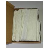 5-Piece Organic Cotton Laundry Bags with Zipper and Hanging Loop, 3 Sizes (S, M, L) Mesh Laundry Bag, Durable Cotton Mesh Laundry Bag for Delicate Underwear and Socks.