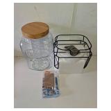 2 Gallon Drink Dispensers with Stand, Glass Beverage Dispenser with Stainless Steel Spigot and Bamboo Lid,Lemonade Dispenser,Glass Drink Dispensers for Parties, Weddings