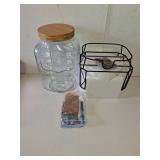 2 Gallon Drink Dispensers with Stand, Glass Beverage Dispenser with Stainless Steel Spigot and Bamboo Lid,Lemonade Dispenser,Glass Drink Dispensers for Parties, Weddings