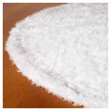 Sattiyrch Faux Fur Christmas Tree Skirt,White Xmas Decorations for 5ft Christmas Tree (White, 30in)