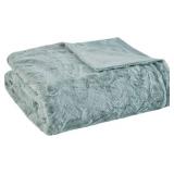 Madison Park Zuri Soft Plush Luxury Oversized Faux Fur Throw Animal Stripes Design, Faux Mink On The Reverse, Modern All Seasons Blanket for Bed, Sofa Couch, Office, Aqua, 60x70