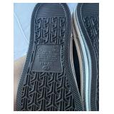 Greenbox Black Sneakers - sz 7