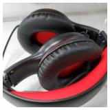 EarFun Kids Headphones Wired with Microphone, 85/94dB Volume Limit Headphones for Kids, Portable Wired Headphone with Shareport, Stereo Sound Foldable Headset for School/Tablet/iPad/Kindle, Black Red 