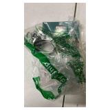 Arrow Magnetic Hooks  4-Pack