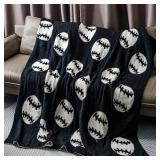 Soft Baseball Pattern Blanket Cozy Throw Blanket Perfect for Home Decor and Gift Giving, Soccer Sports Blanket Plush Bedding Created for Adults, Black, 50"x60"