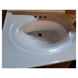 Design House Vanity Top in Cultured Solid White Cultured Marble  25-Inch by 22-Inch (Damaged) - Retail: $212