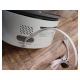 1 Gal. Ultrasonic Humidifier 360 Degree Turning Dual Nozzle Cool Mist for Medium Room in White - Retail: $50