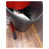 O-Cedar EasyWring Deep Clean Microfiber Spin Mop with Bucket System and 1 Extra Mop Head Refill