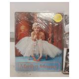 Marilyn Monroe Collectible Metal Sign Set