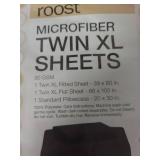 Roost Microfiber Twin XL Sheet Set - Black
