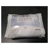 Becky Cameron Beckham Hotel Collection Full/Queen Size Comforter - 1600 Series Down Alternative Home Bedding & Duvet Insert - Pure White