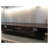 Dee Zee Bk/Tb 12" Crossover Tool Box, Fullsize - Retail: $305