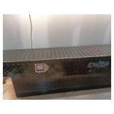 Dee Zee Bk/Tb 12" Crossover Tool Box, Fullsize - Retail: $305