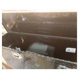 Dee Zee Bk/Tb 12" Crossover Tool Box, Fullsize - Retail: $305