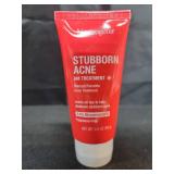 Neutrogena Stubborn Acne AM Face Treatment with 2.5% Micronized Benzoyl Peroxide Acne Medication, Oil-Free Daily Facial Treatment Reduces Size & Redness of Breakouts, Paraben-Free, 2.0 oz
