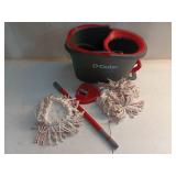 O-Cedar EasyWring Deep Clean Microfiber Spin Mop with Bucket System and 1 Extra Mop Head Refill
