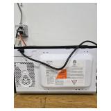 Vissani 0.9 cu. ft Countertop Microwave Oven in Fingerprint Resistant Stainless Steel (See Details)- Retail: $79