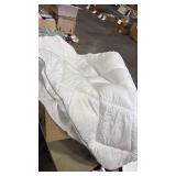 Full mattress topper  - Retail: $0