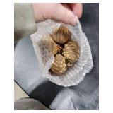 Vertintong 20 Pcs Vintage Christmas Ball Ornaments Neutral Textured Christmas Tree Hanging Decorations with Loop Antique Rustic Distressed Ornaments Decor for Home Farmhouse Xmas Party(Brown)