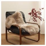 Ashler Faux Fur Rug, Beige Area Rugs, Fluffy Sheepskin Fur Rug, Fuzzy Ultra Soft 2 x 3 Ft Rugs, Machine Washable Shag Rug, Nursery Throw Rugs for Bed, Living, Kids Room