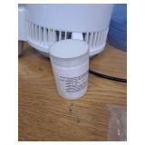 VEVOR Pure Water Distiller 750W, Purifier Filter Fully Upgraded with Handle 1.1 Gal /4L, BPA Free Container, Perfect for Home Use, White (Missing Parts)