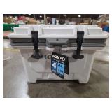 Igloo 24 Qt IMX Ice Chest Cooler - White