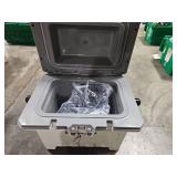 Igloo IMX 24 QT Cooler - White