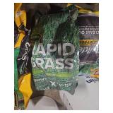 Scotts Lawn Care Bundle with Paint Buckets