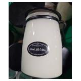 Milkhouse Candle Co. Mountain Rain Collection and Benjamin Moore Paint