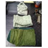 MIULEE Boho Farmhouse Sage Green Throw Pillow Covers 20x20 Inch Set of 4 Mordern Nordic Cushion Covers Soft Corduroy Spring Home Decor for Couch Bed Sofa Living Room Forest Green