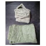 MIULEE Boho Farmhouse Sage Green Throw Pillow Covers 20x20 Inch Set of 4 Mordern Nordic Cushion Covers Soft Corduroy Spring Home Decor for Couch Bed Sofa Living Room Forest Green