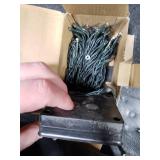 Minetom Solar Christmas Lights Outdoor Waterproof, 40FT 100 LED Christma String Lights with 8 Modes, Solar Christmas Outdoor Decoration, String Light for Outside House Tree Yard, Red & Pure White