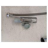 GROHE Concetto Single-Handle Pull-Out Sprayer Kitchen Faucet 1.75 GPM in Chrome - Retail: $309