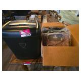 LG-2XL Chefware Aprons and  Shirts W/ Paper Shredder