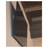 Samsung TV W/ Wall Mount
