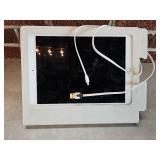 Apple iPad W/ Lightning Cable