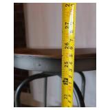 Chinois Round End Table with Lattice Design and Wooden Stool