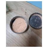 wet n wild Photo Focus Loose Baking Setting Powder, Highlighter Makeup, Suitable for All Skin Tones - Banana