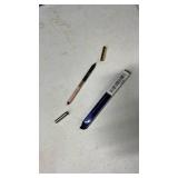 EstÃ©e Lauder Smoke and Brighten Long-Lasting Waterproof Kajal Eyeliner Pencil Duo, 0.03 Ounce, Noir/Cream