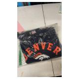 Junk Food Clothing x NFL - Denver Broncos - Classic Team Logo - Unisex Adult Pullover Fleece Hoodie for Men and Women - Size Medium
